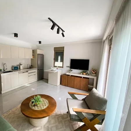 Aden - Peaceful 1 Bedroom Garden Flat On Cukurbag Peninsula Daire Kaş
