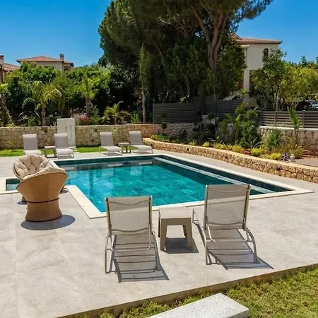 Aden - Peaceful 1 Bedroom Garden Flat On Cukurbag Peninsula * Kaş